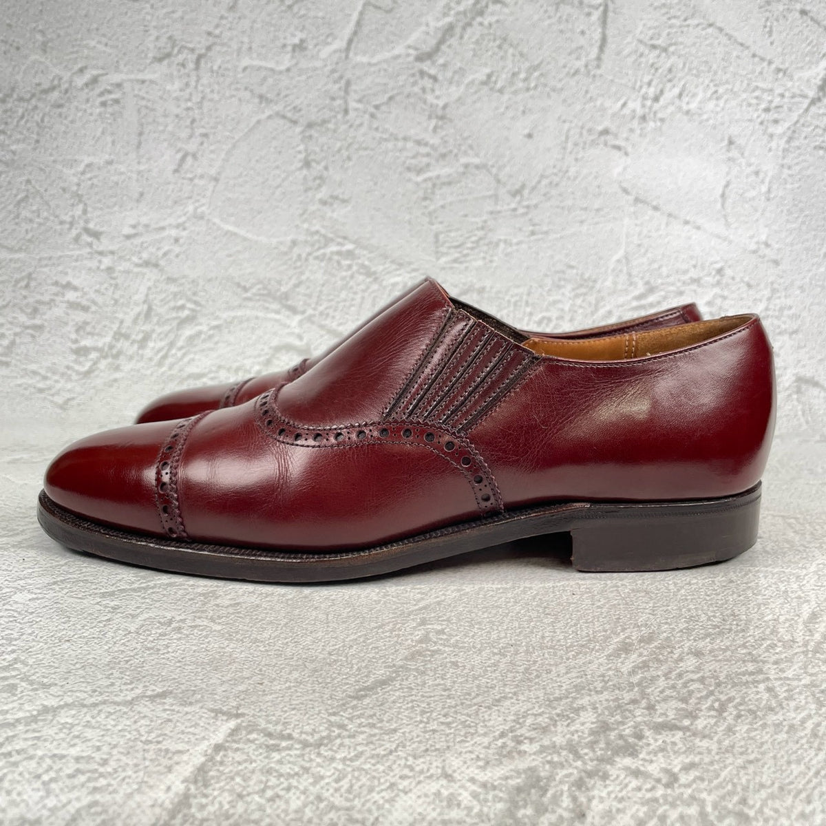 POULSEN SKONE&Co. ポールセン・スコーン｜サイドエラスティック｜クォーターブローグ バーガンディ UK6 / 24.5cm ダブルネーム W3622