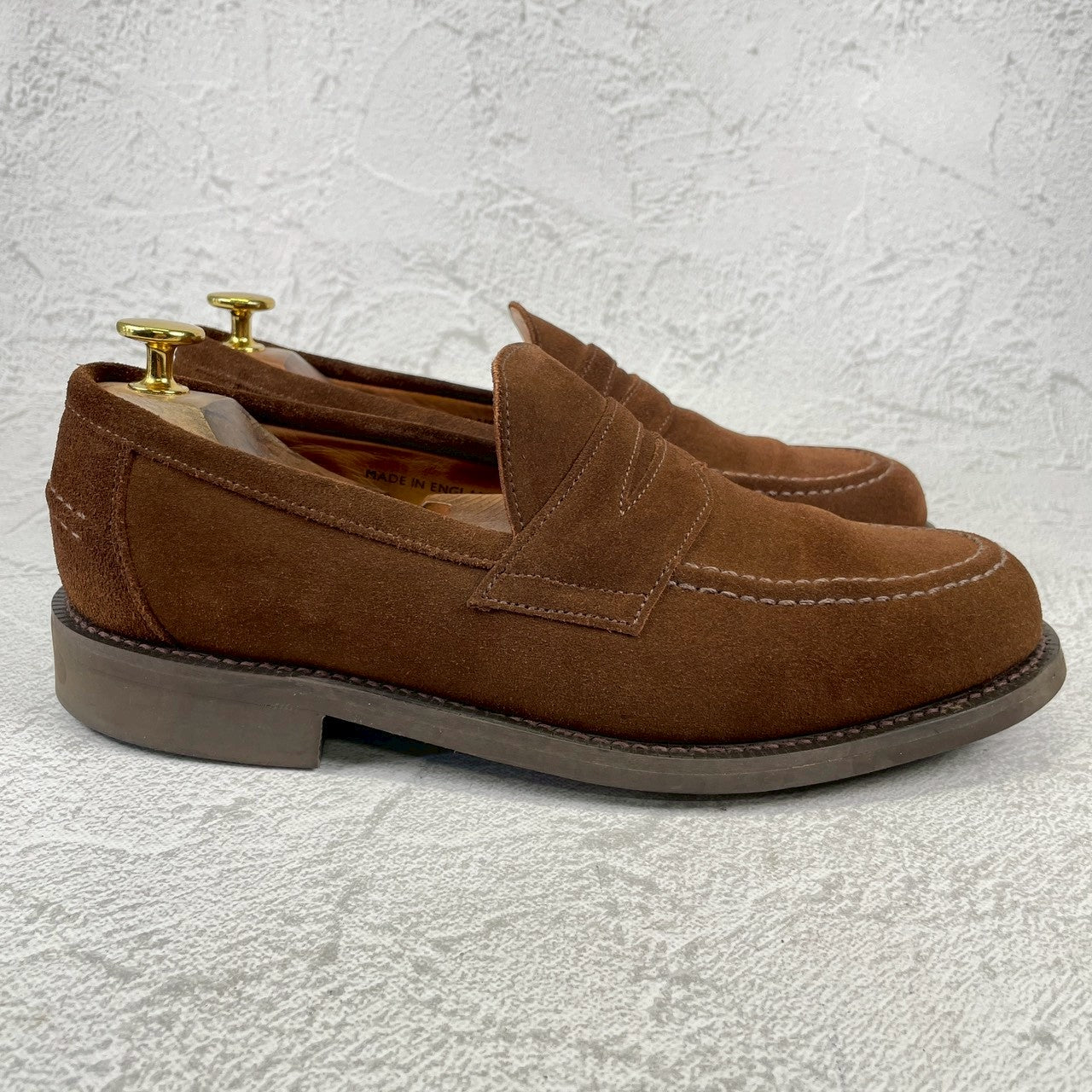 【美品】SANDERS サンダース 9319SS コインローファー ハーフサドル スエード 茶 ブラウン UK7 / 25.5cm【Ｗ3522】