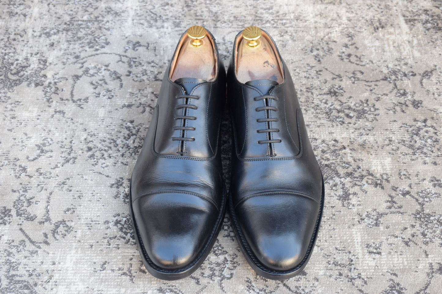 【リフト交換済み】JOSEPH CHEANEY&SONS ジョセフチーニーアンドサンズ LIME ライム ストレート 内羽根 黒 ブラック UK8 / 27.0cm【W3353】