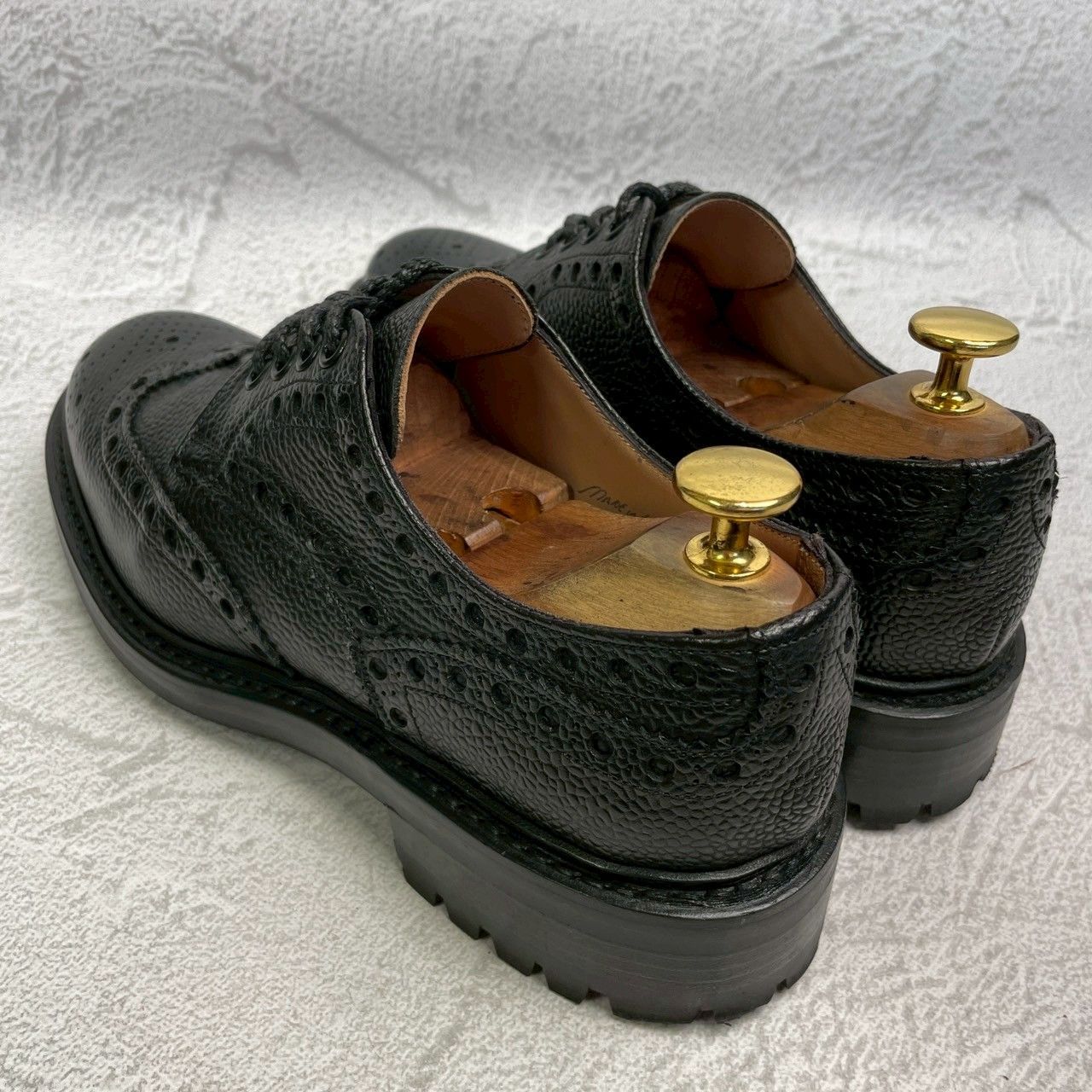 【未使用】JOSEPH CHEANEY&SONS ジョセフチーニーアンドサンズ AVON エイボンC ウィング 外羽根 フルブローグ メダリオン 黒 ブラック UK5 / 24cm【W3374】