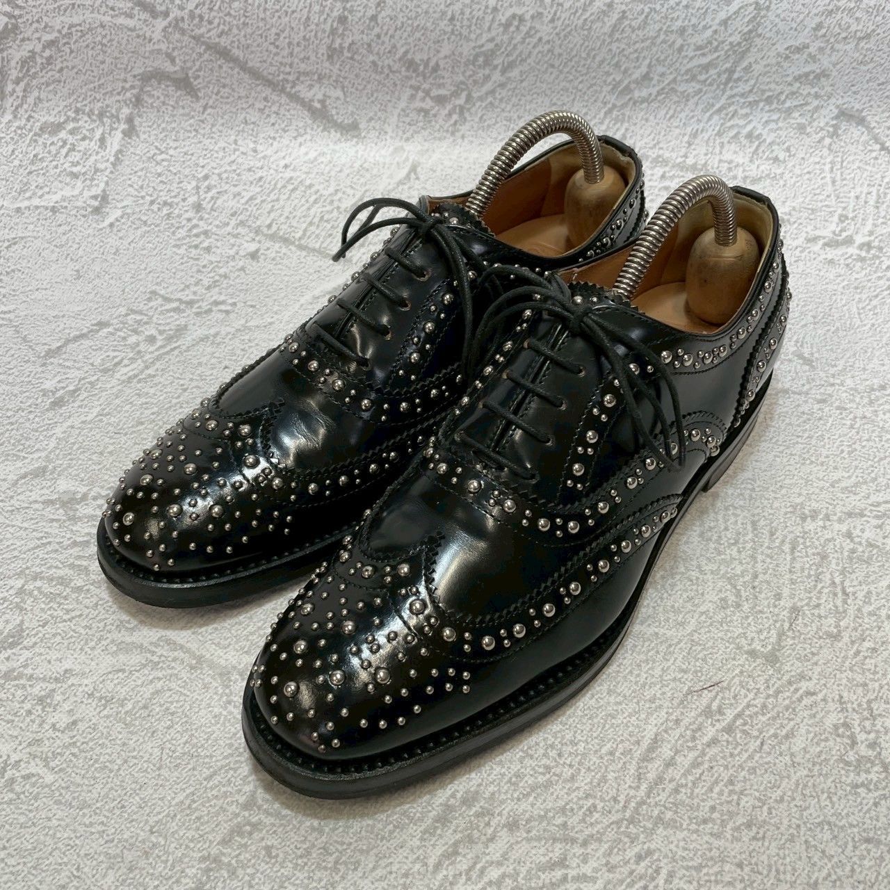 【美品】CHURCH'S チャーチ BURWOOD MET バーウッドメット ウイング 内羽根 スタッズ プラダ 黒 ブラック EU35.5 / 約22.5cm【W3356】