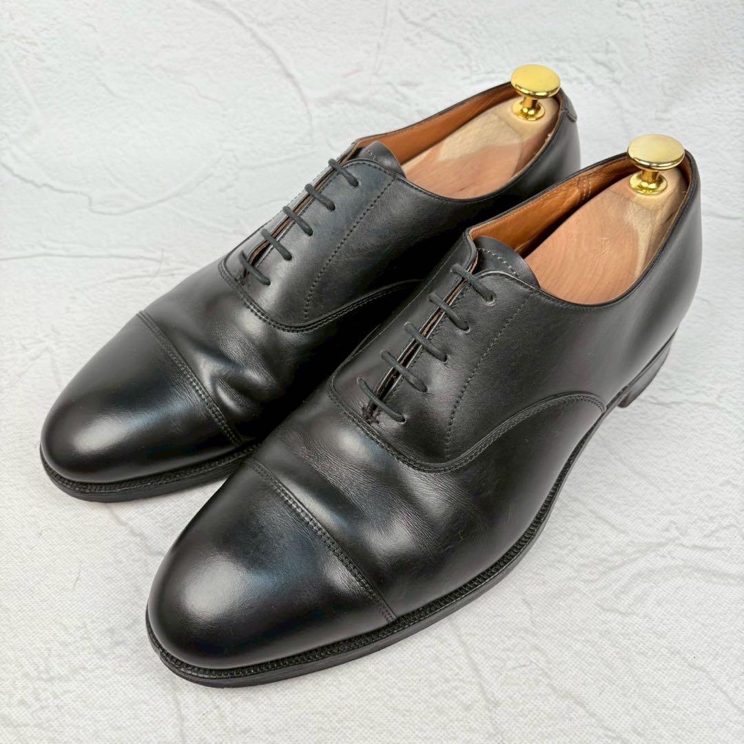 【良品】クロケットアンドジョーンズ ストレート 内羽根 黒 8E 別注 ビジネス [W3220]